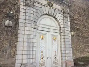 Tarihi-Kapilar