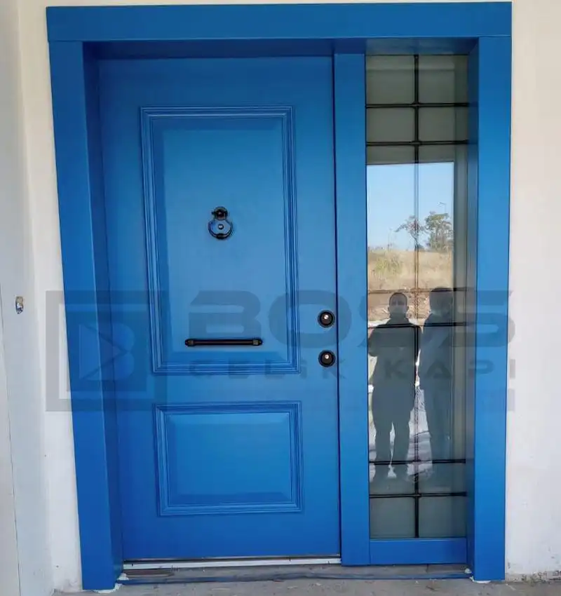 Mavi Villa Kapısı 208