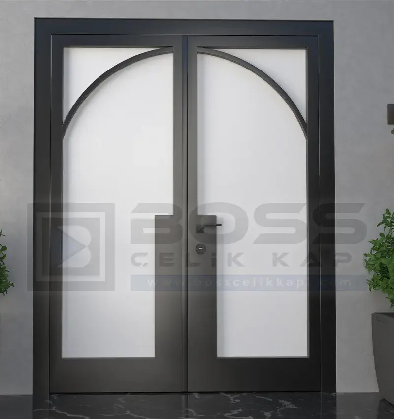 Siyah Villa Giriş Kapısı