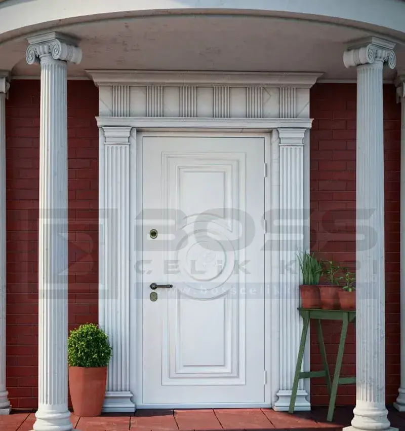 Beyaz Sütunlu Villa Kapısı Gabriel
